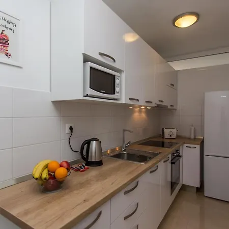 Apartment Sweet Apatment Split